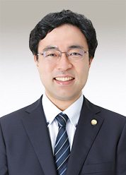 弁護士 伊藤 雄亮